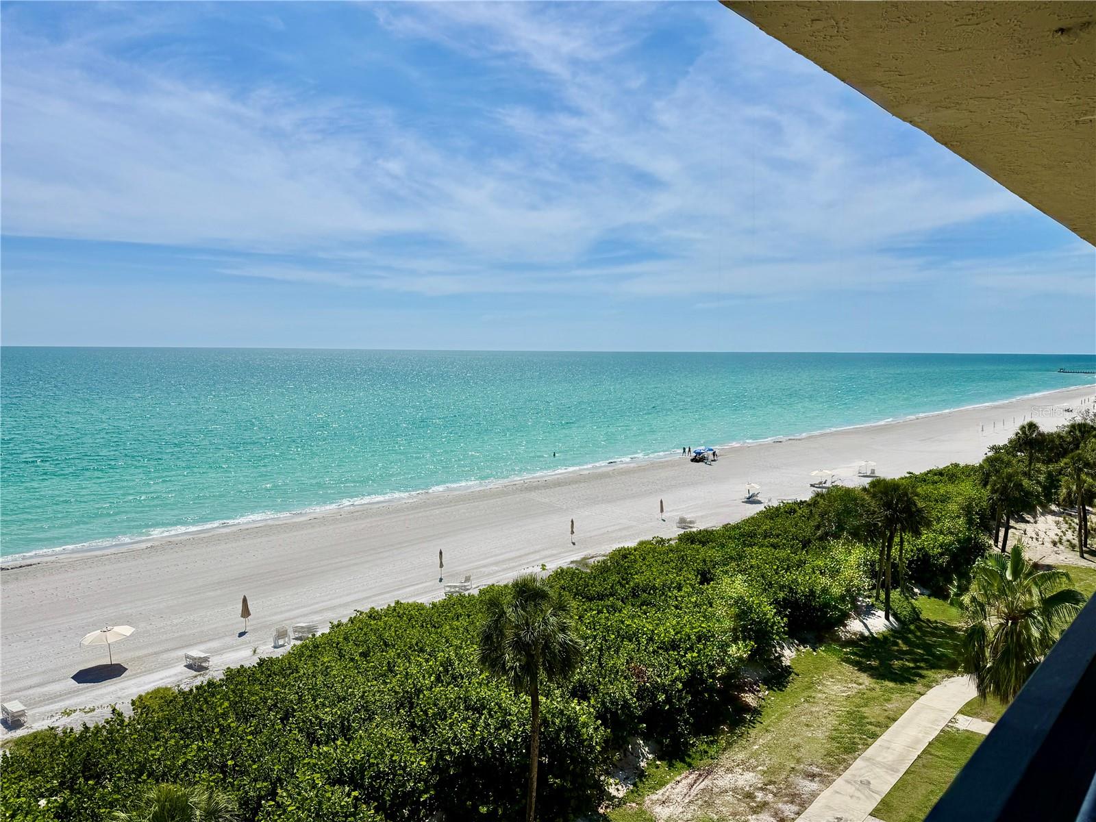 BEACHPLACE I - Residential