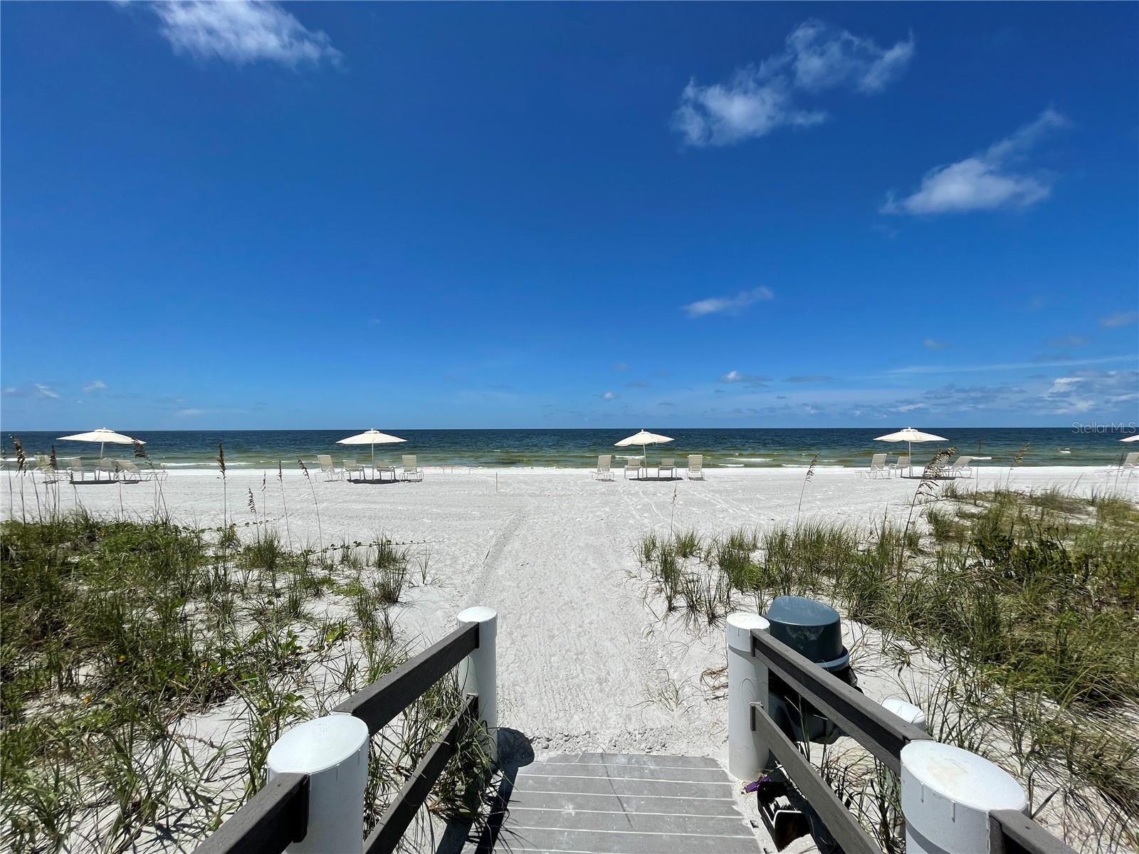BEACHPLACE I - Residential