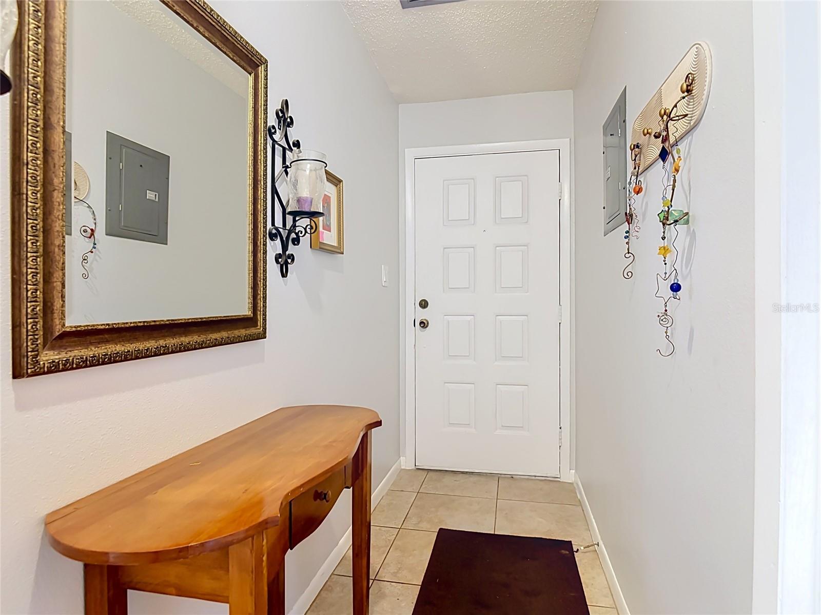 935 EASTRIDGE DRIVE 7A