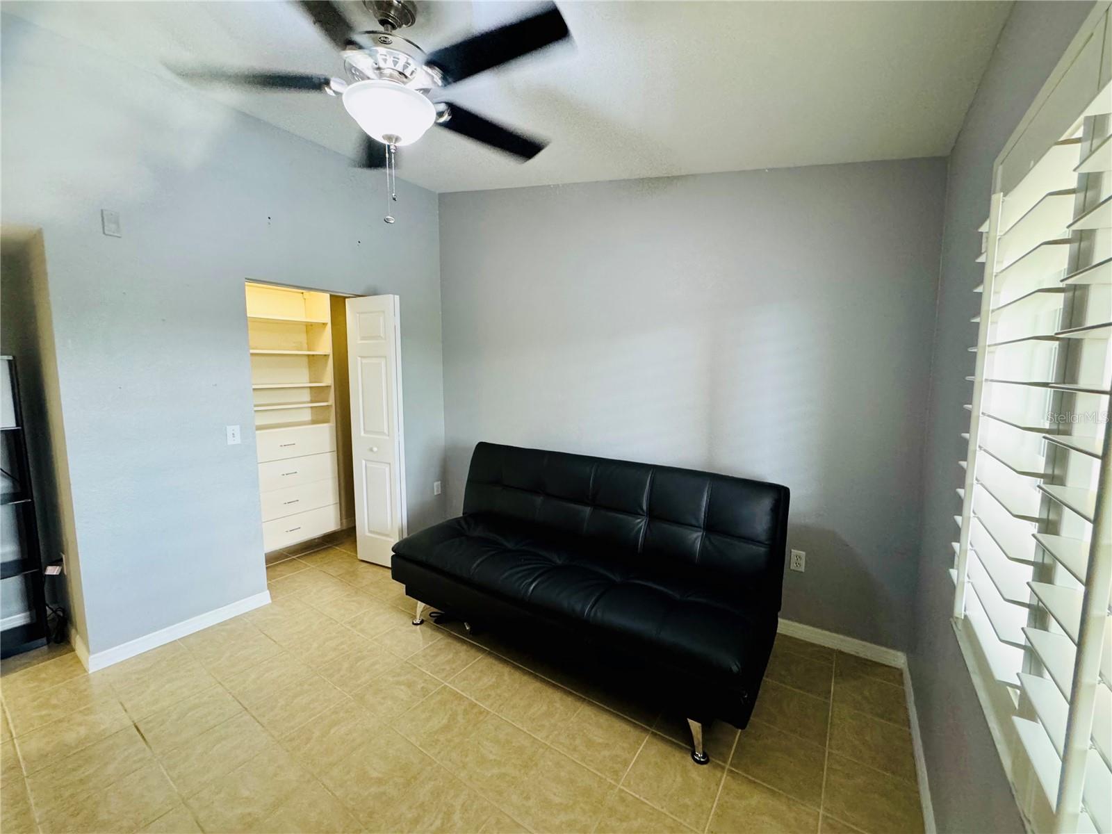 KEY ROYAL CONDO - Residential Lease