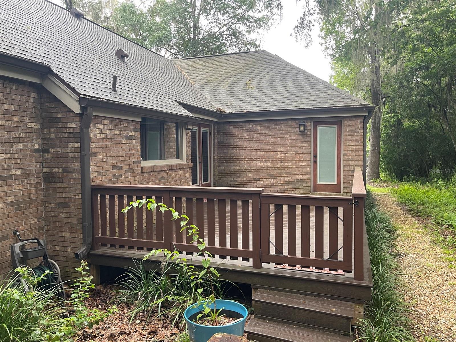 8613 SW 55TH PLACE