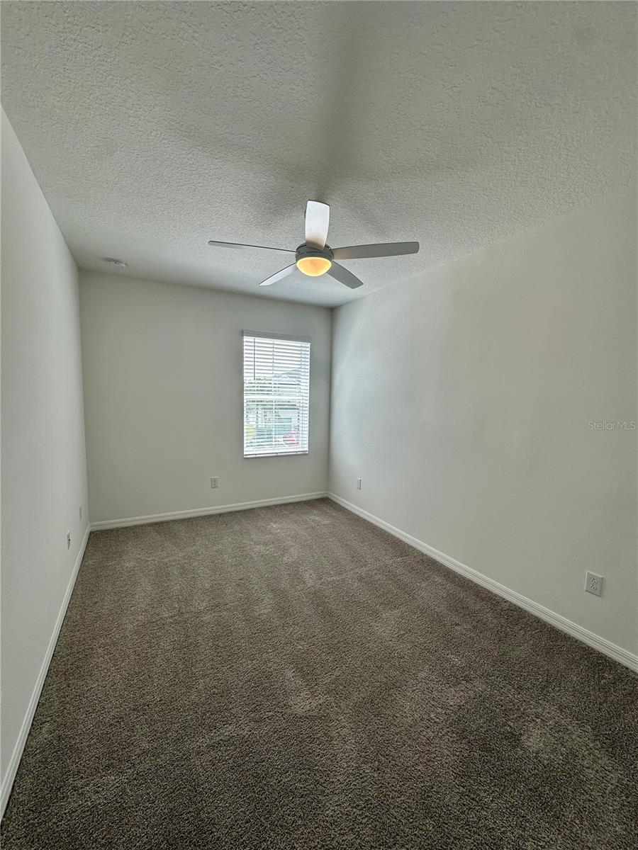 MORGANS GLEN TWNHMS PH IIIA & IIIB - Residential Lease