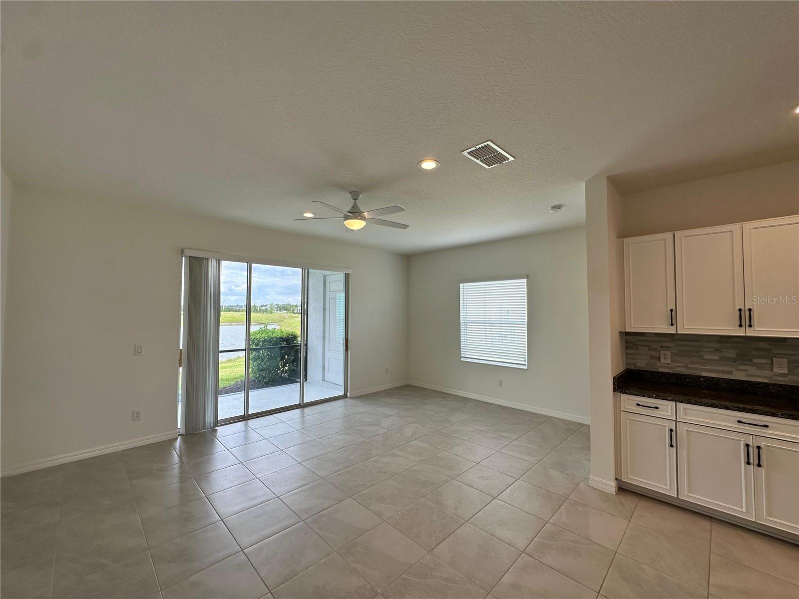 MORGANS GLEN TWNHMS PH IIIA & IIIB - Residential Lease