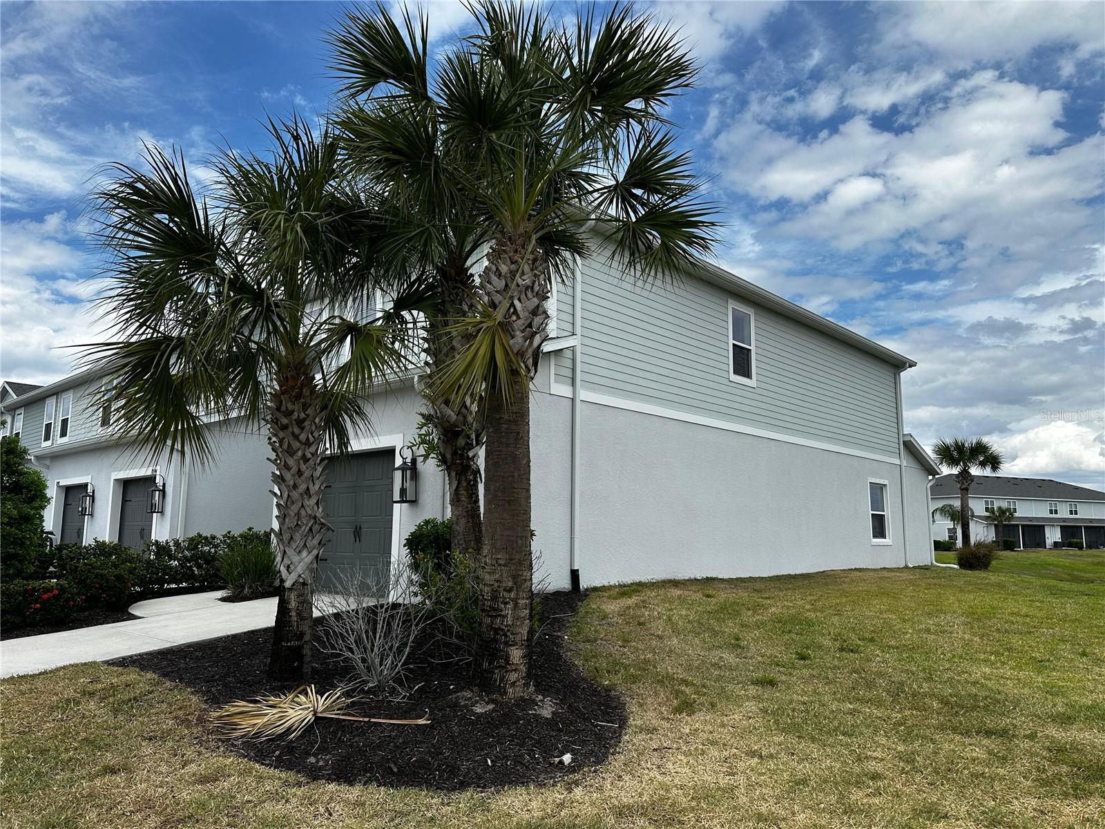 MORGANS GLEN TWNHMS PH IIIA & IIIB - Residential Lease