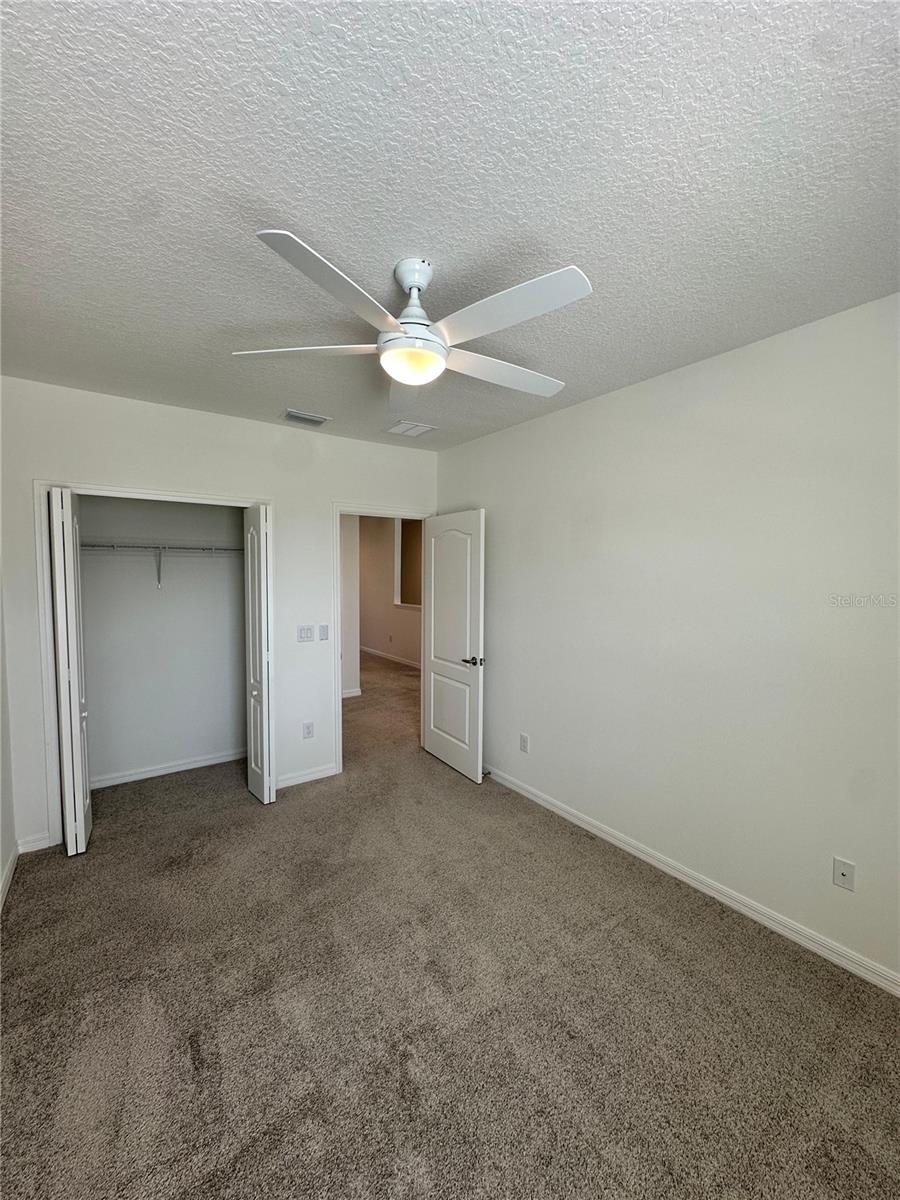 MORGANS GLEN TWNHMS PH IIIA & IIIB - Residential Lease