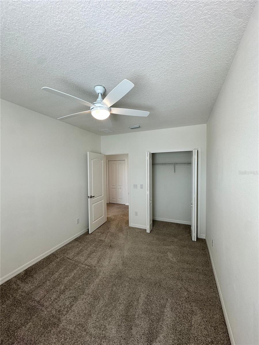 MORGANS GLEN TWNHMS PH IIIA & IIIB - Residential Lease