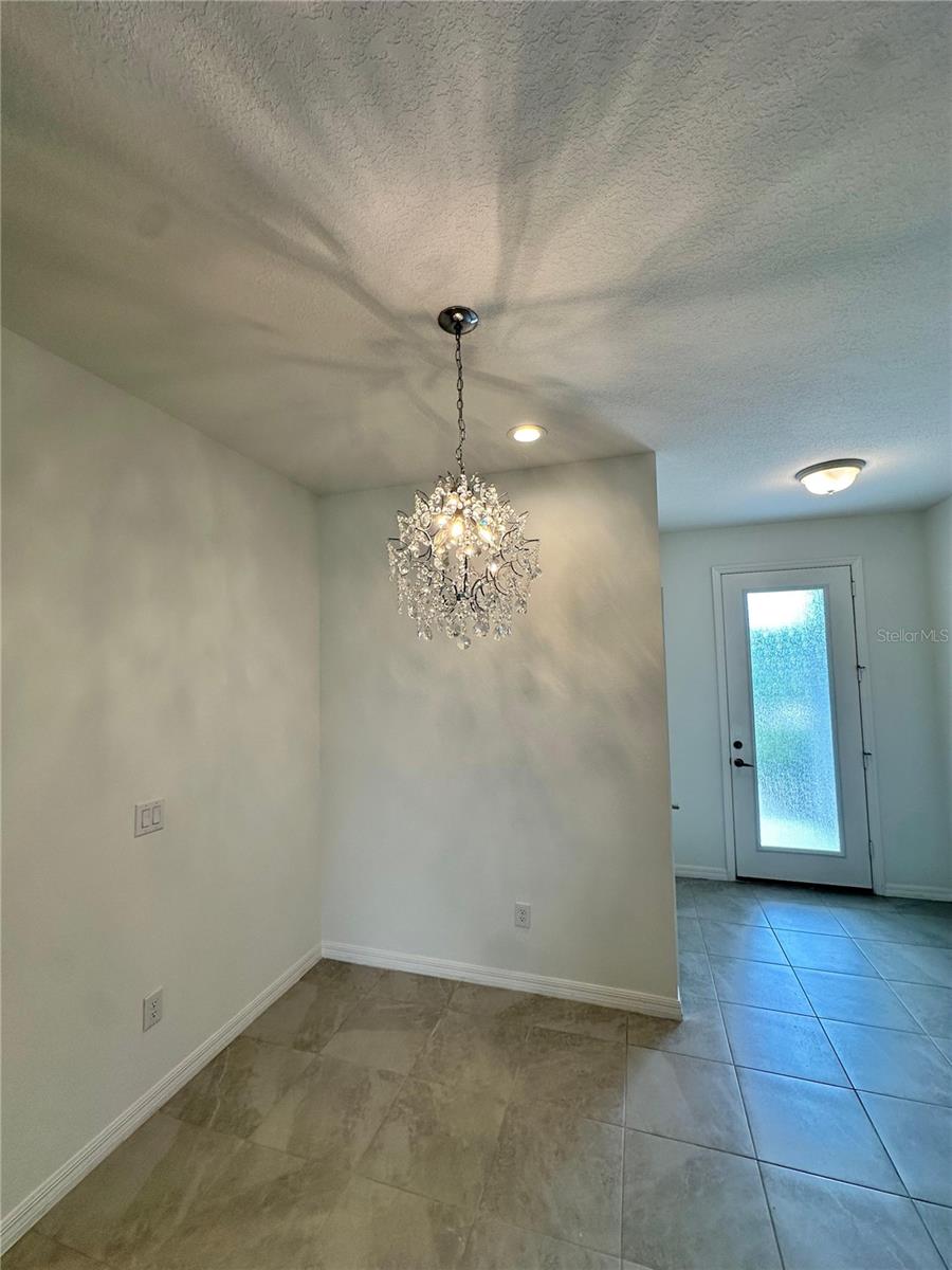 MORGANS GLEN TWNHMS PH IIIA & IIIB - Residential Lease