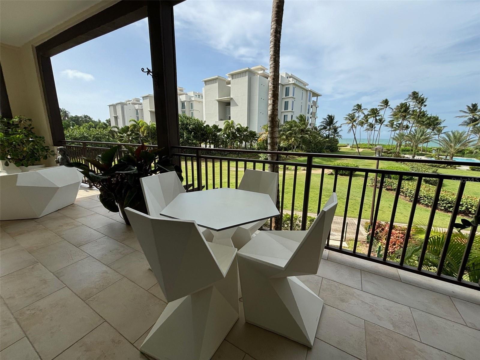 LAS VENTANAS II CONDOMINIUM - Residential