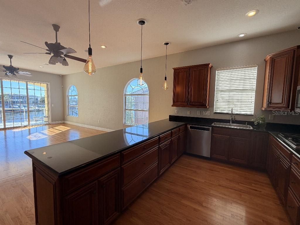 SYMPHONY ISLES UNIT ONE - Residential