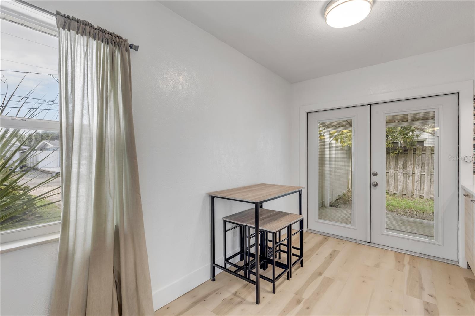 COOPER - Residential