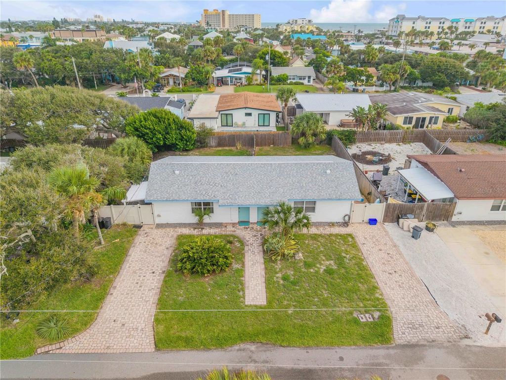 Photo of 406 Cedar Avenue, New Smyrna Beach, FL 32169 (MLS # NS1086198)