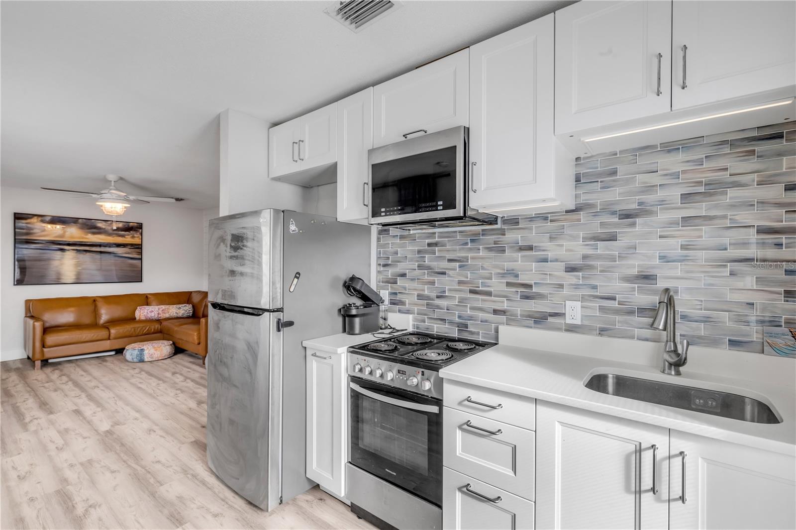 COOPER - Residential