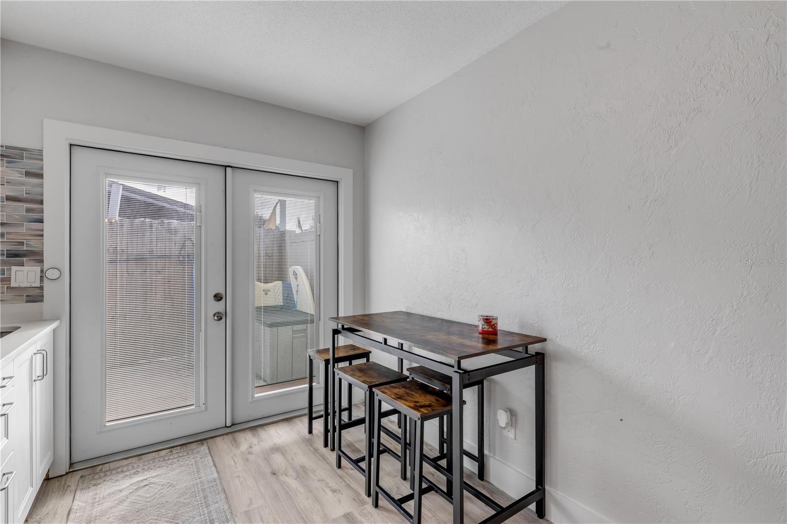 COOPER - Residential