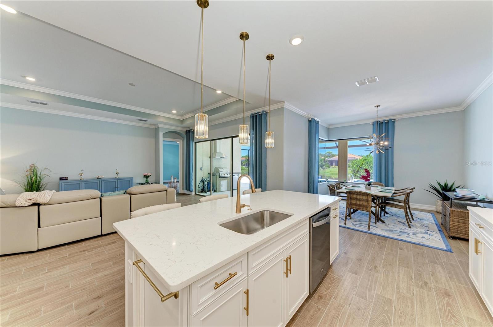 TOSCANA ISLES - Residential