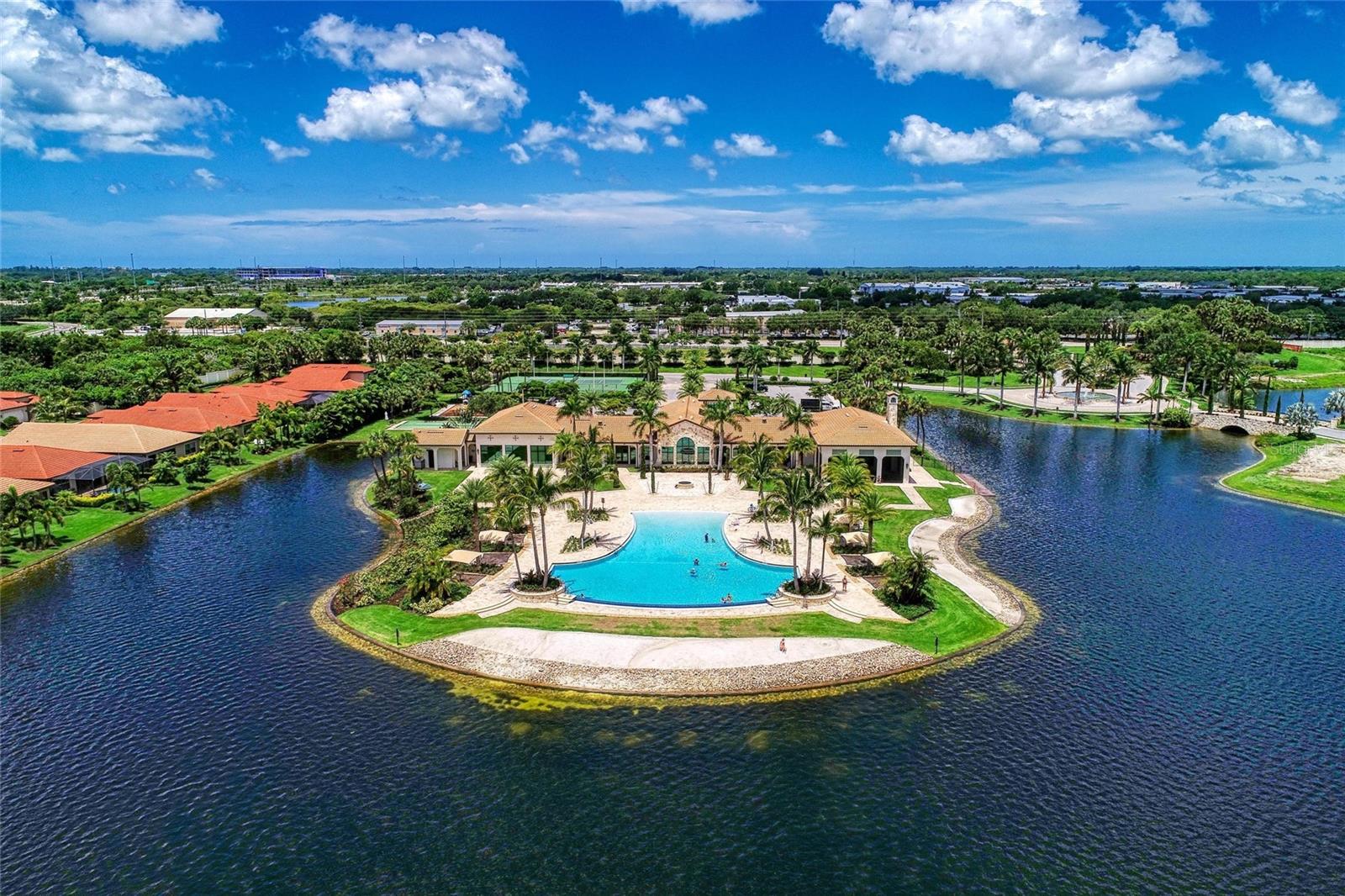 TOSCANA ISLES - Residential