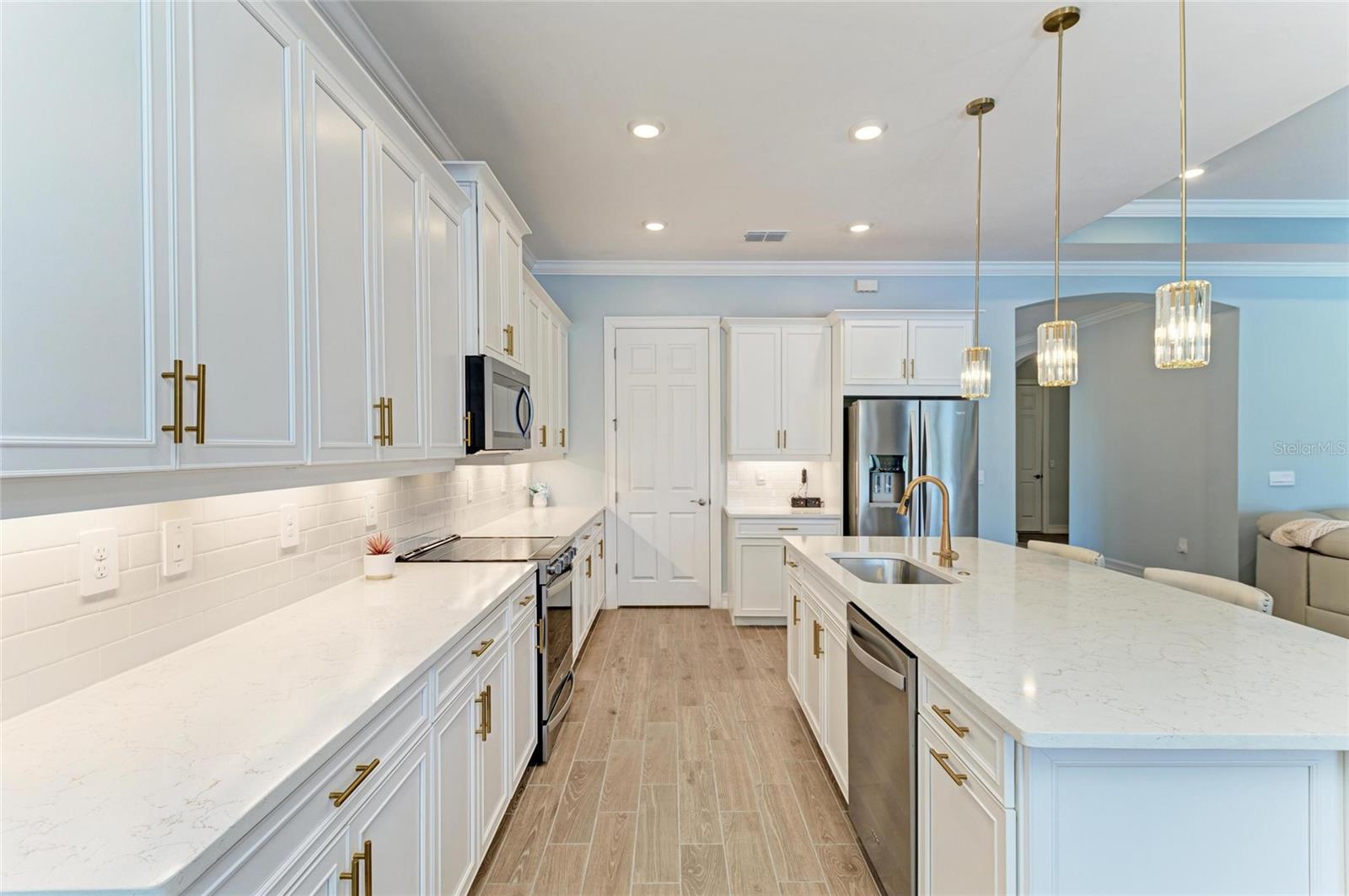 TOSCANA ISLES - Residential