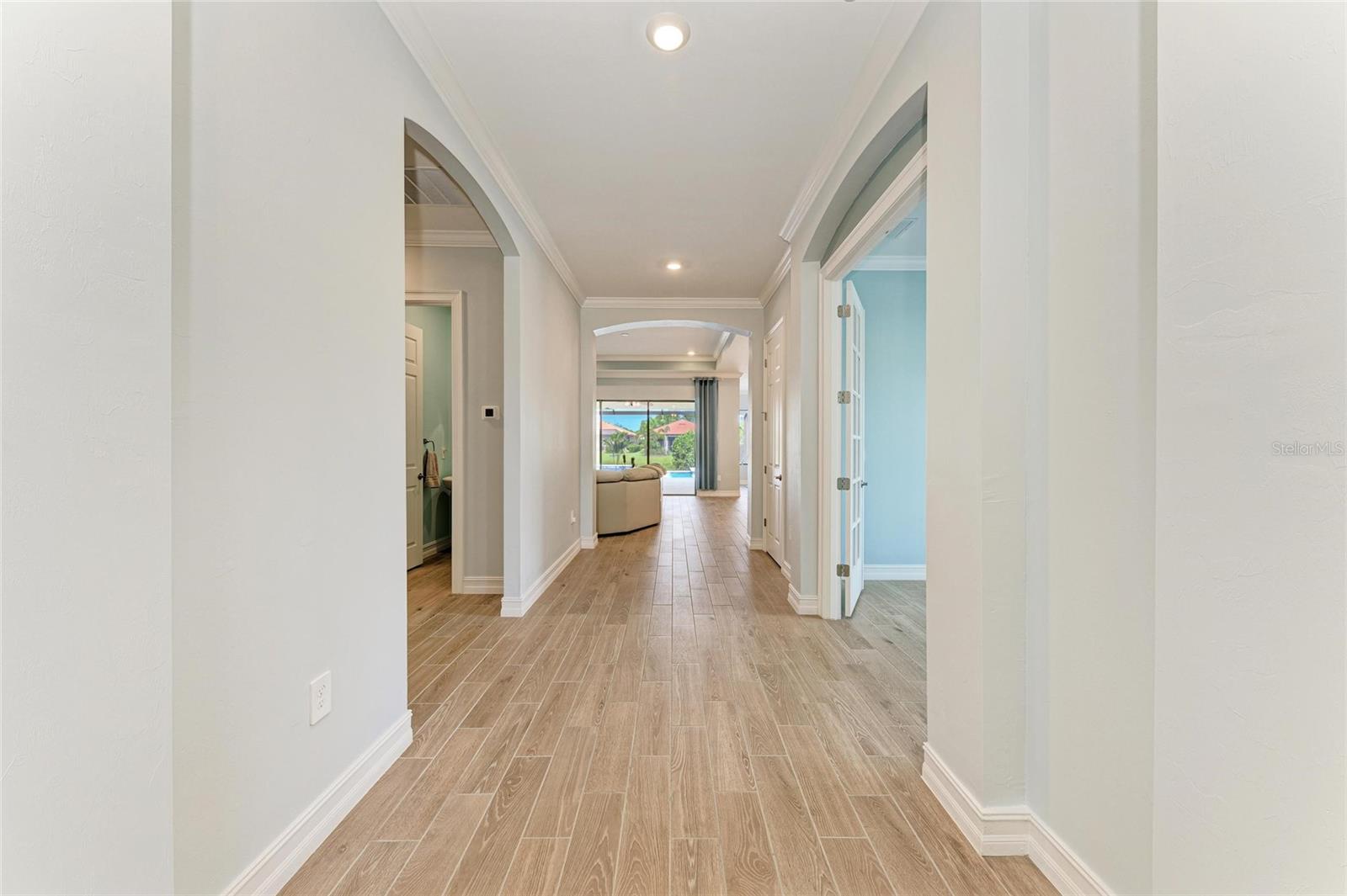TOSCANA ISLES - Residential