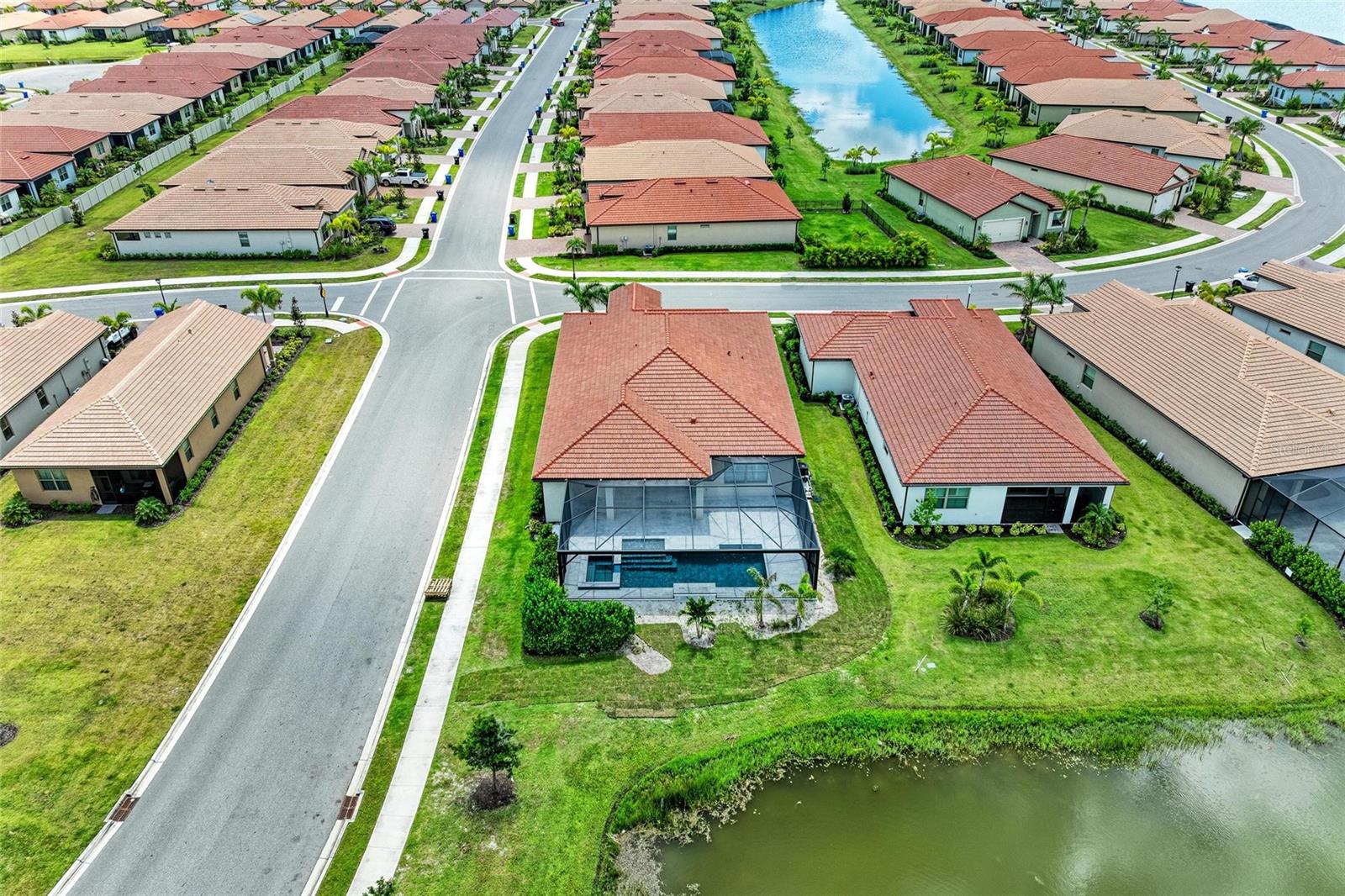 TOSCANA ISLES - Residential