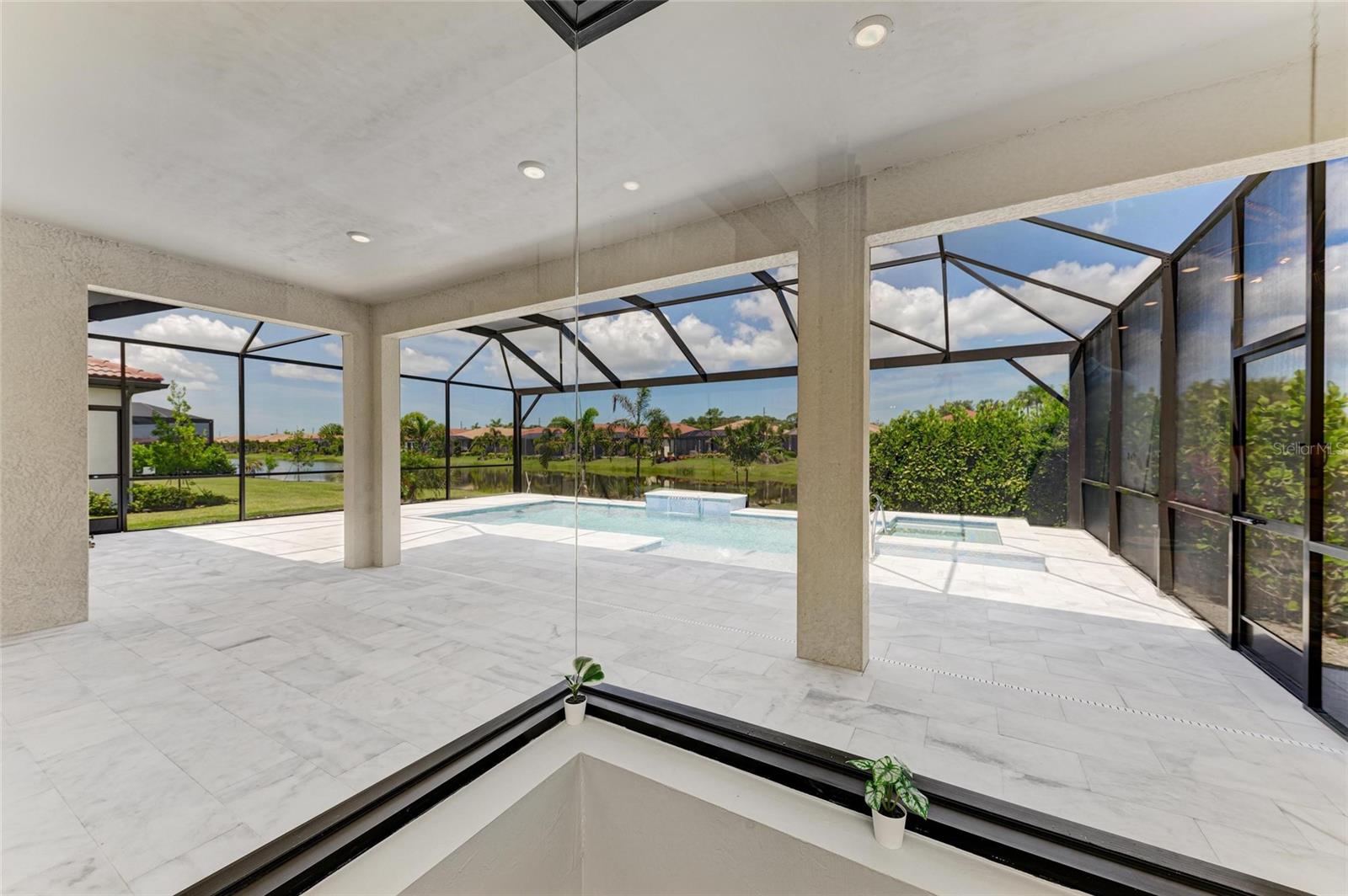 TOSCANA ISLES - Residential