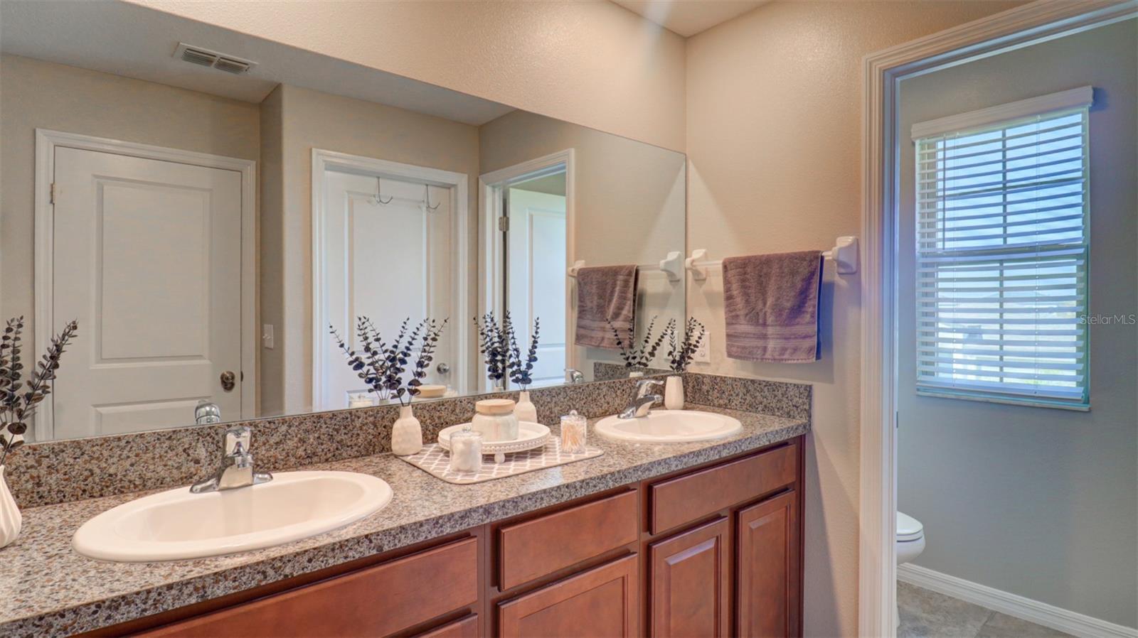 BELMONT SOUTH PH 2D & PASEO AL - Residential