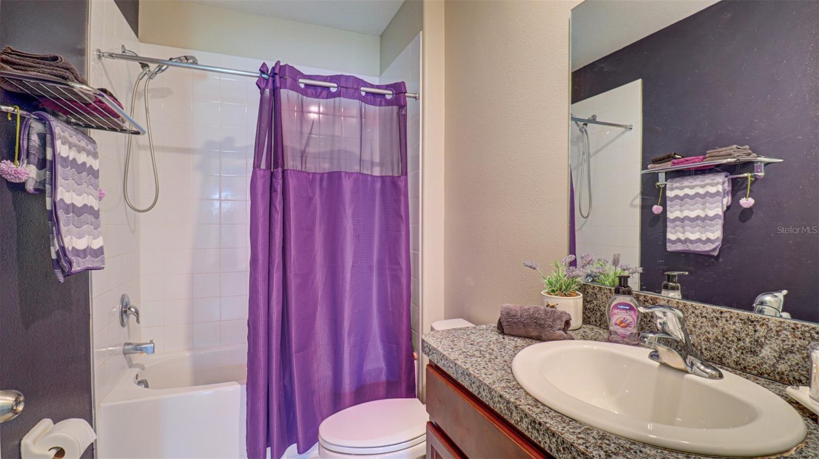 BELMONT SOUTH PH 2D & PASEO AL - Residential