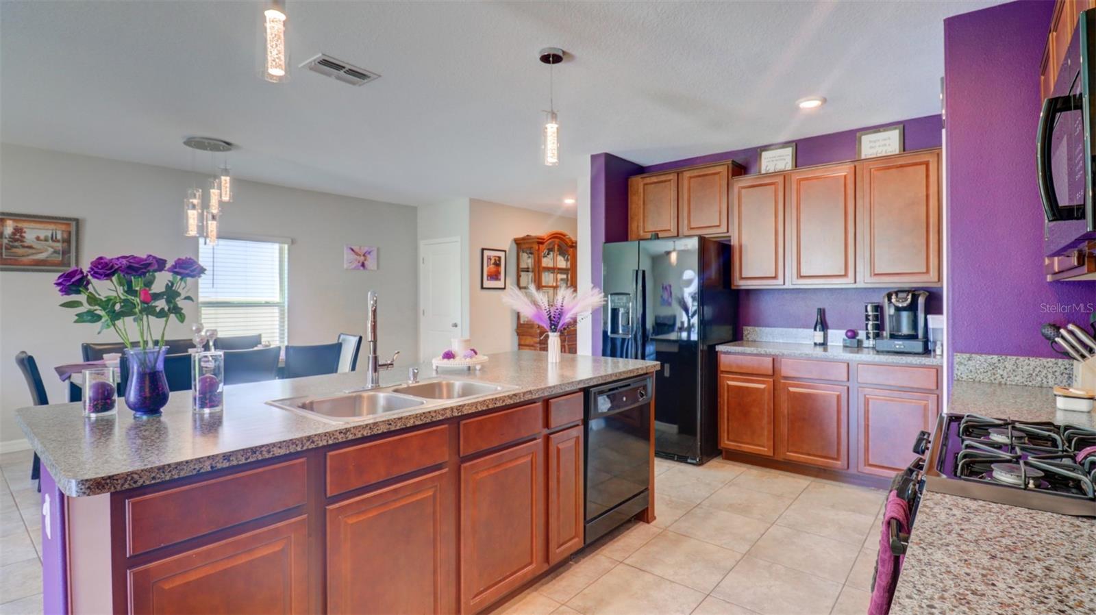 BELMONT SOUTH PH 2D & PASEO AL - Residential