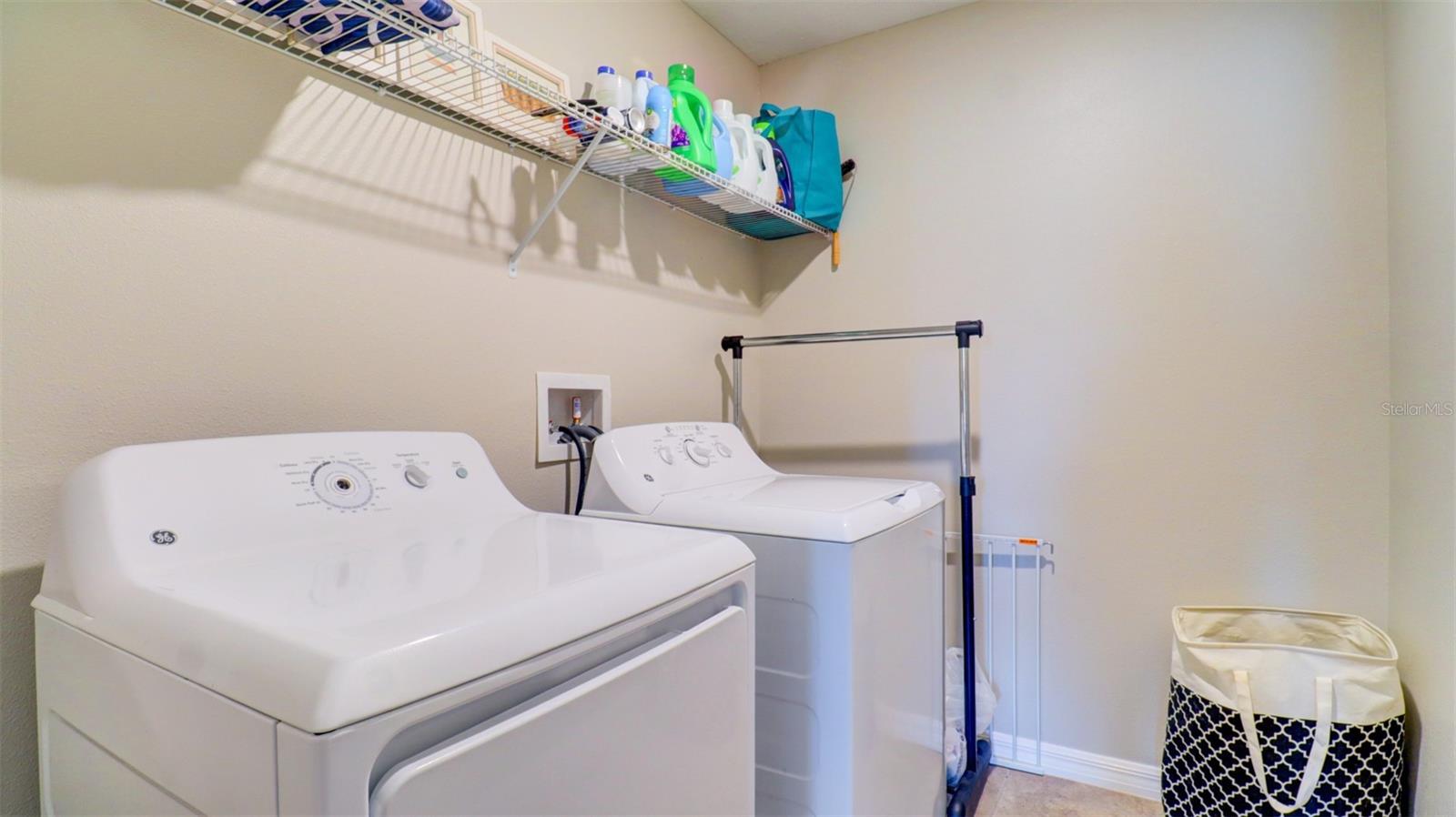 BELMONT SOUTH PH 2D & PASEO AL - Residential