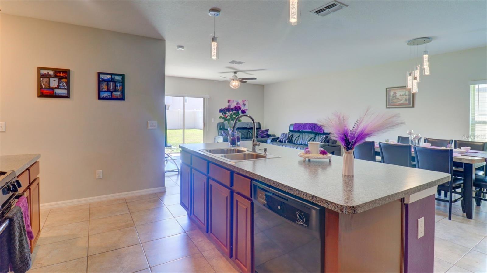 BELMONT SOUTH PH 2D & PASEO AL - Residential