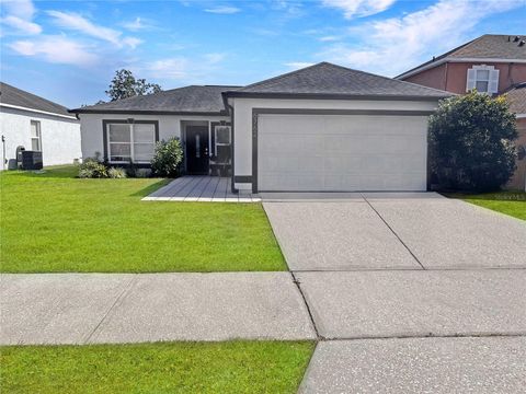 Photo of 6762 Pomeroy Circle, Orlando, FL 32810 (MLS # A4649473) Photo of 6762 Pomeroy Circle, Orlando, FL 32810 (MLS # A4649473)