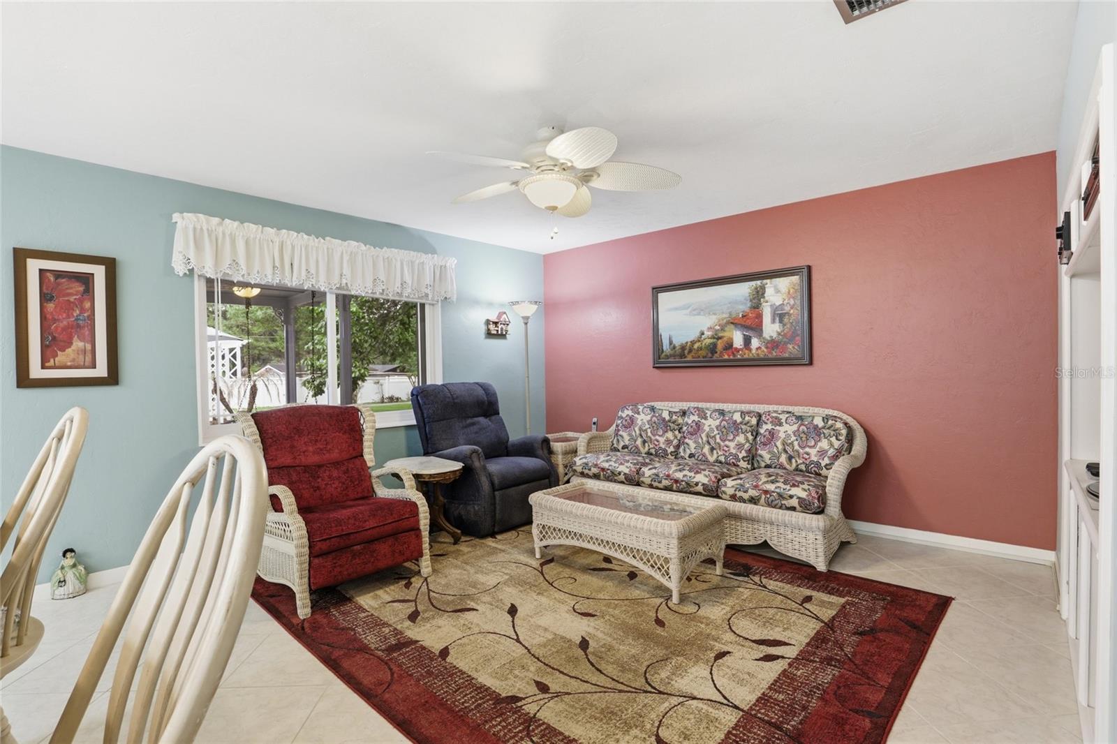 EDGEWOOD HILLS - Residential