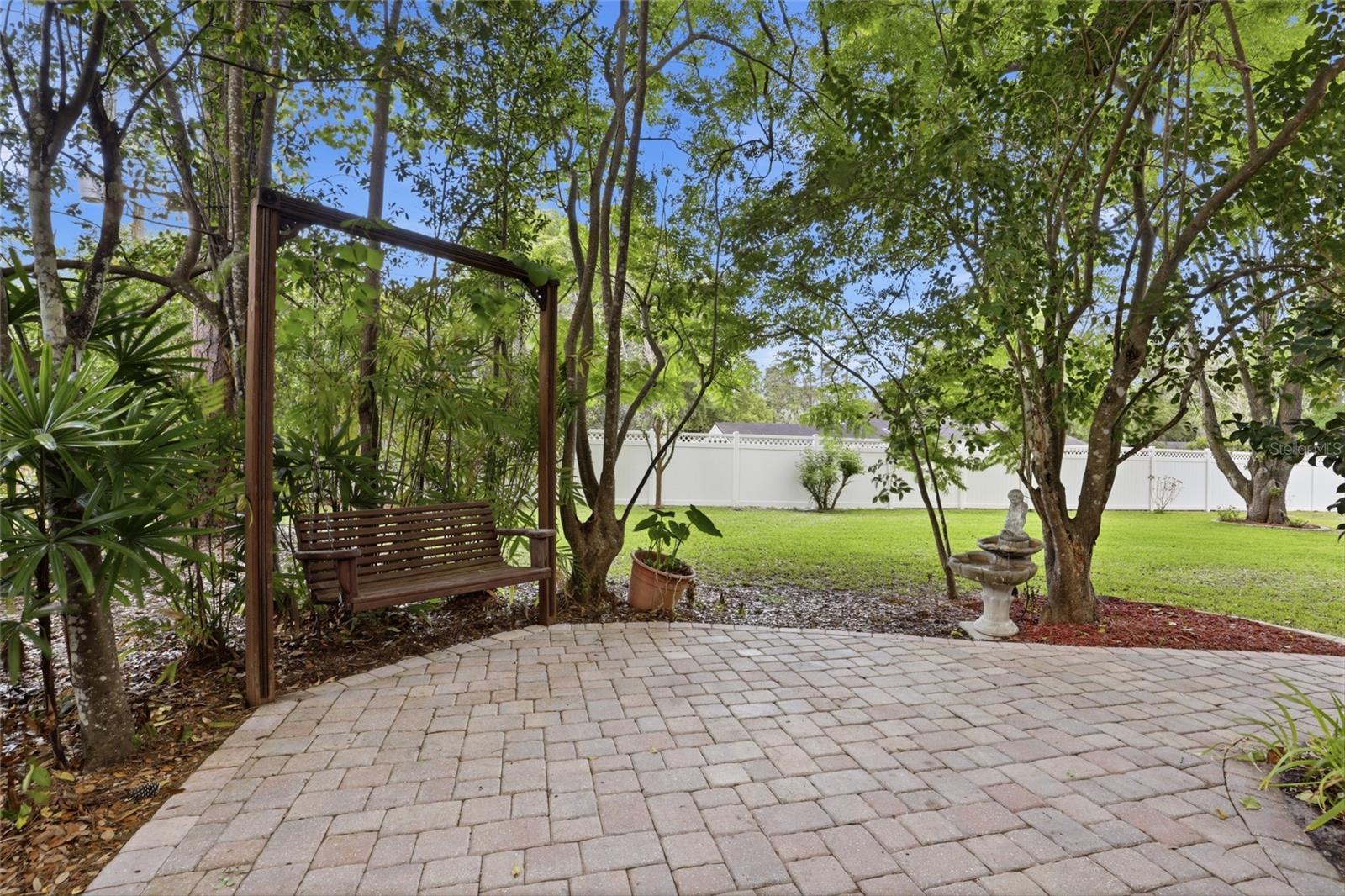 EDGEWOOD HILLS - Residential