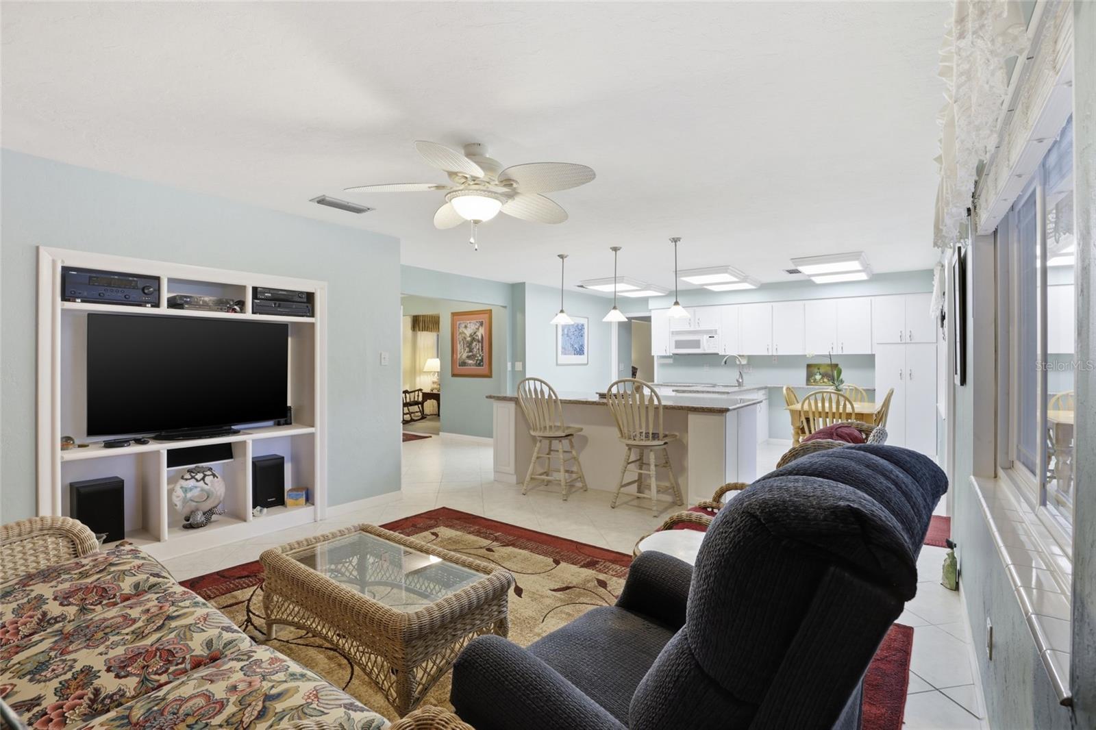 EDGEWOOD HILLS - Residential