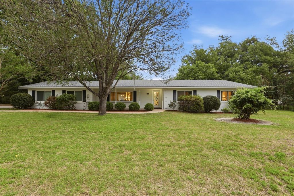 Photo of 2921 NW 31 Terrace, Gainesville, FL 32605 (MLS # GC539166)