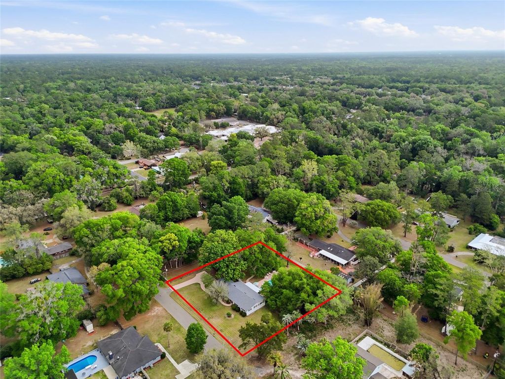 Photo of 2921 NW 31 Terrace, Gainesville, FL 32605 (MLS # GC539166)