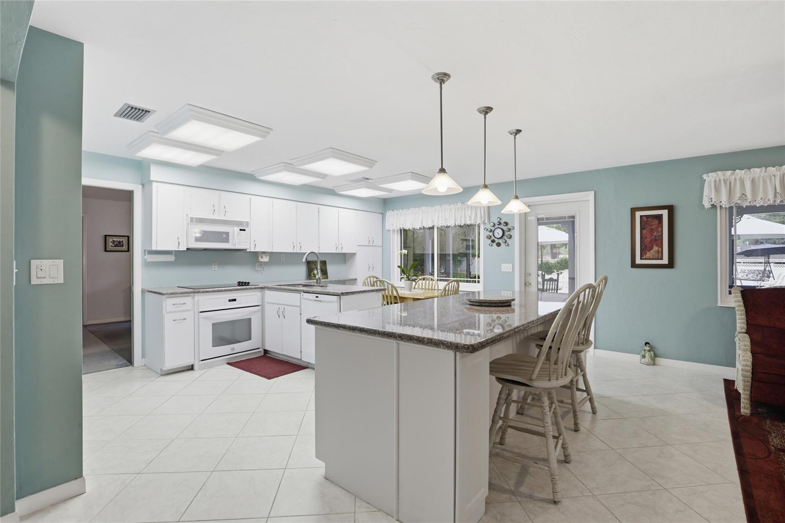 EDGEWOOD HILLS - Residential