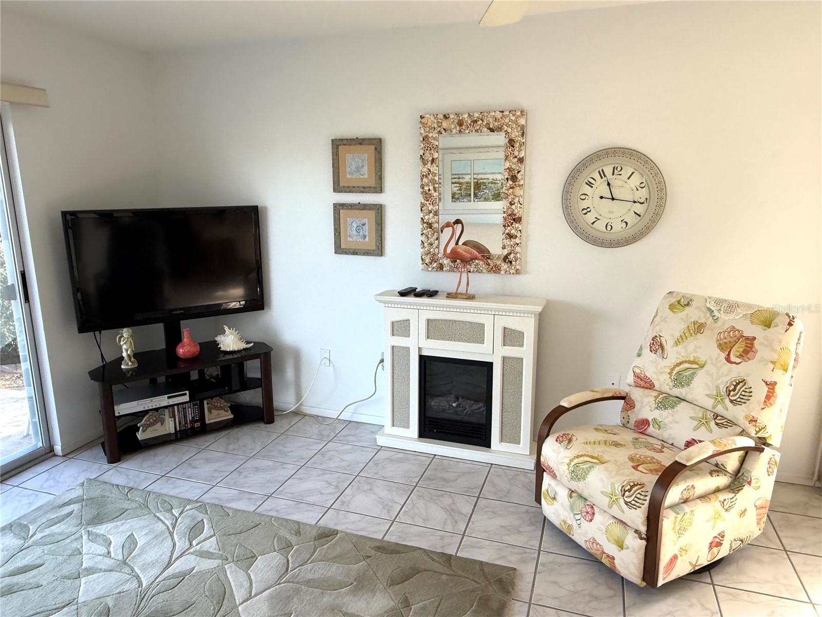 DESOTO SQUARE VILLAS PH I - Residential