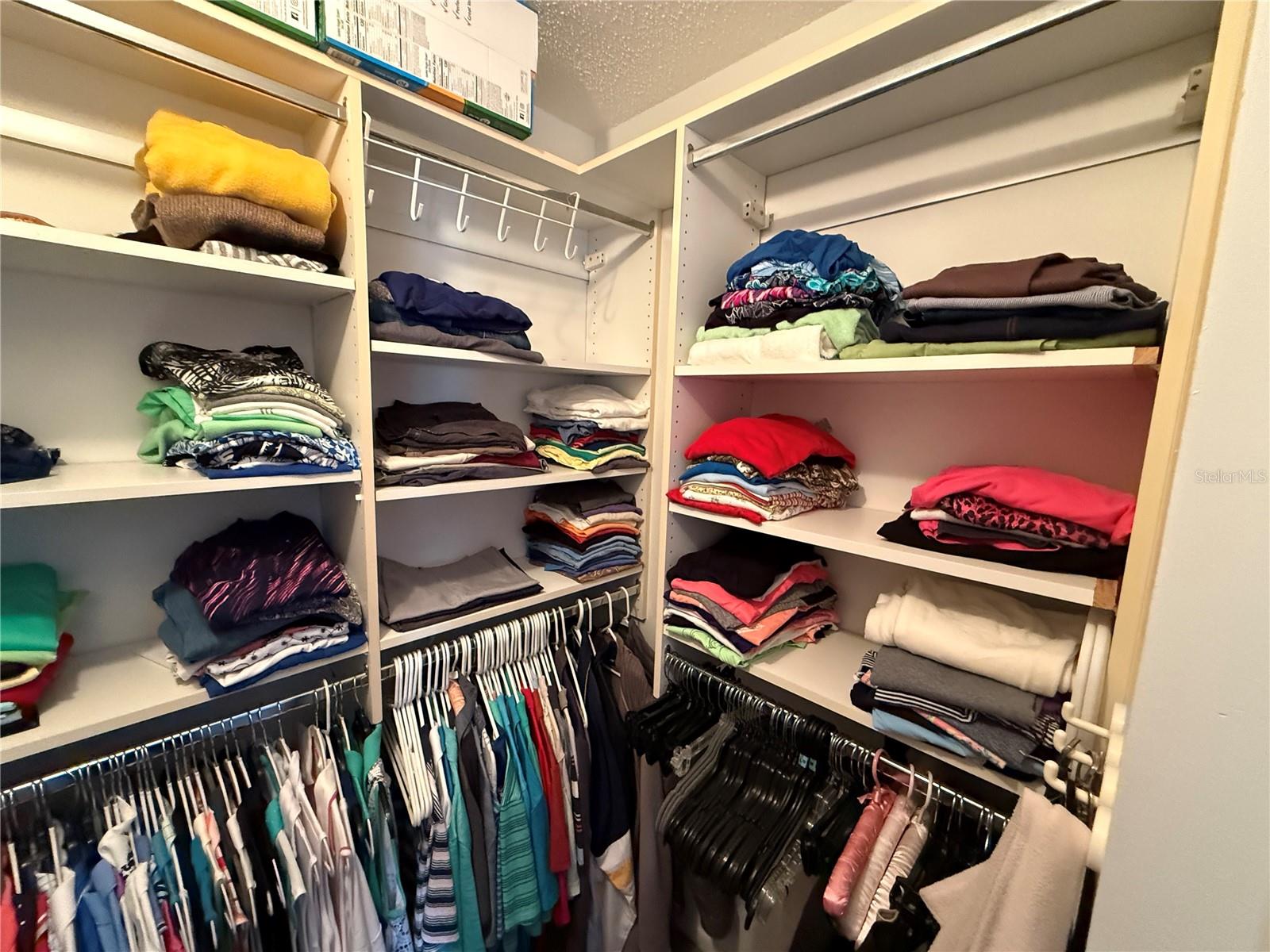 DESOTO SQUARE VILLAS PH I - Residential