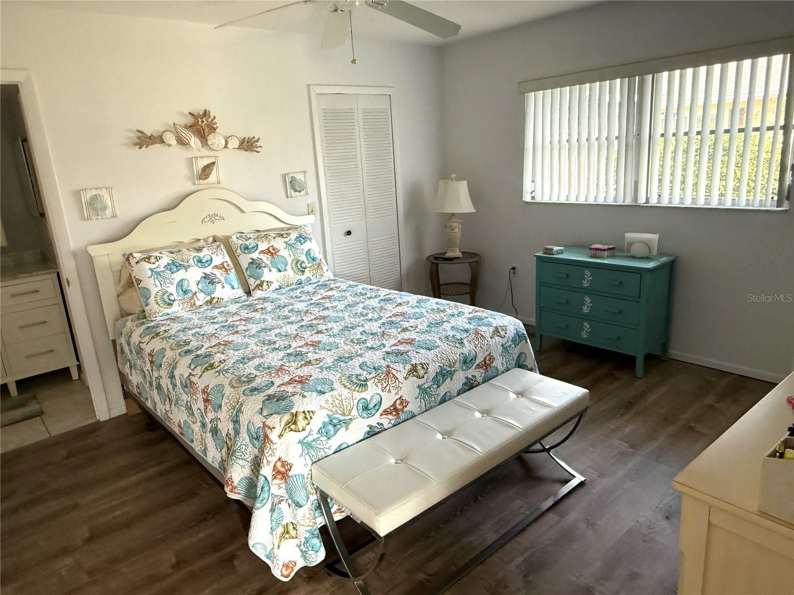 DESOTO SQUARE VILLAS PH I - Residential