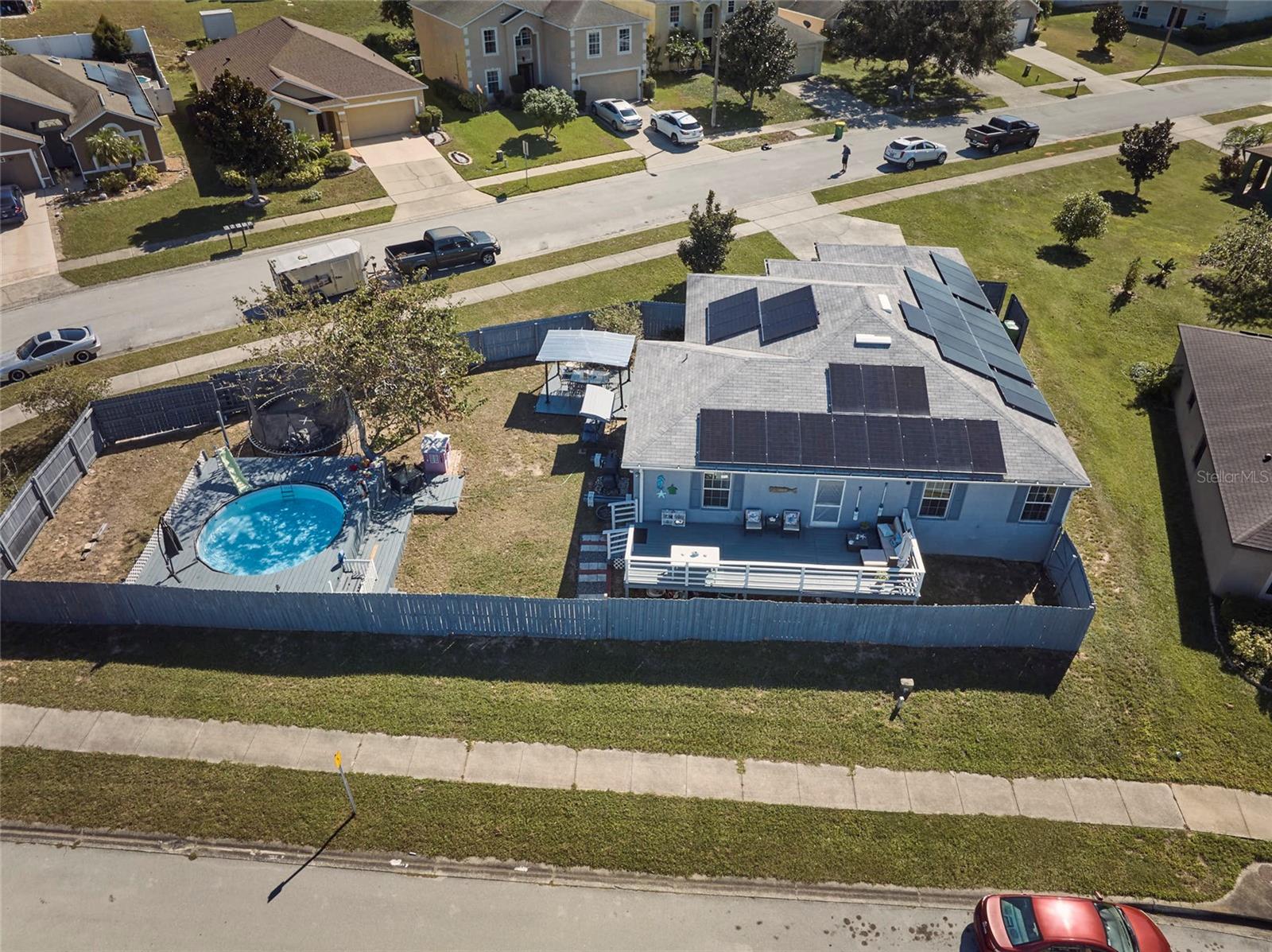 612 CHICAGO WAY