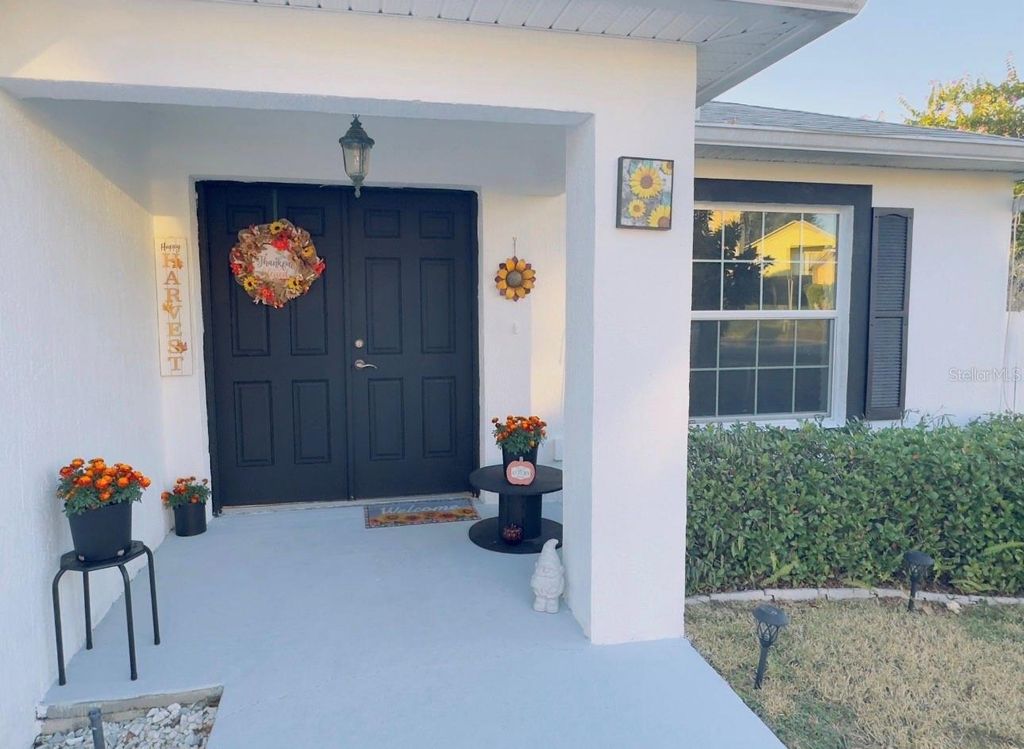 Photo of 612 Chicago Way, Dundee, FL 33838 (MLS # TB8314975)