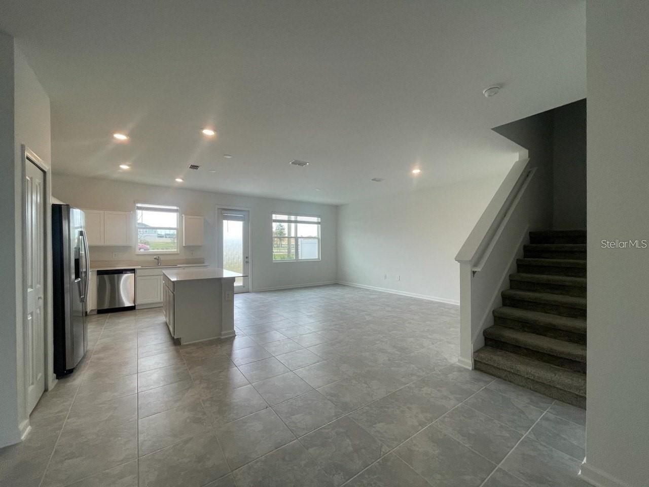 FOX NORTH - Residential Lease