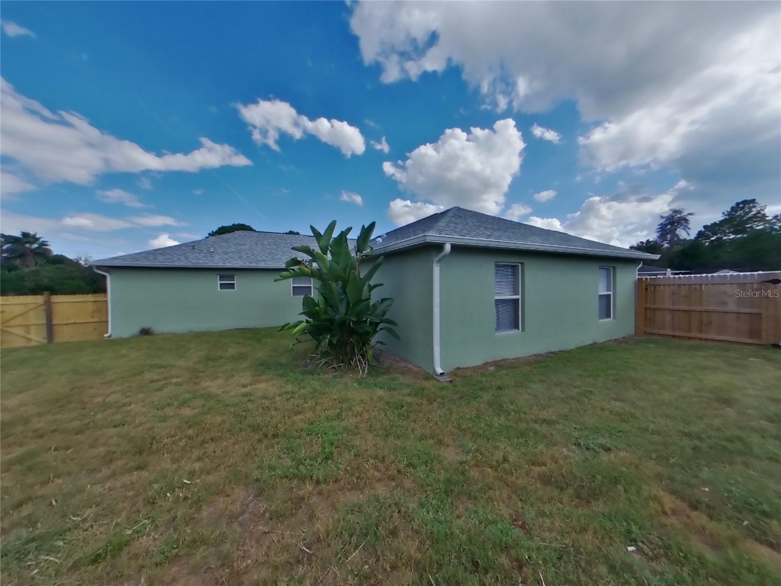 SPRING HILL - Residential Lease