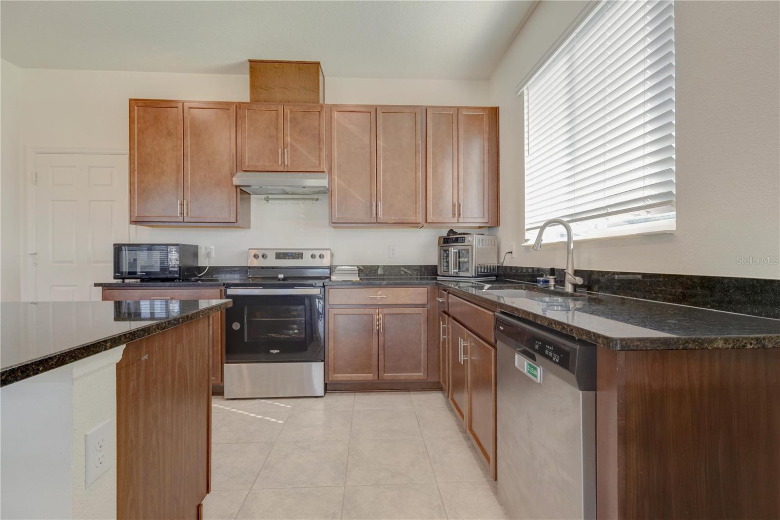 EMPIRE MANAGEMENT GROUP - Residential