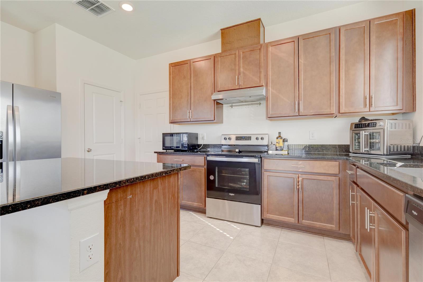 EMPIRE MANAGEMENT GROUP - Residential