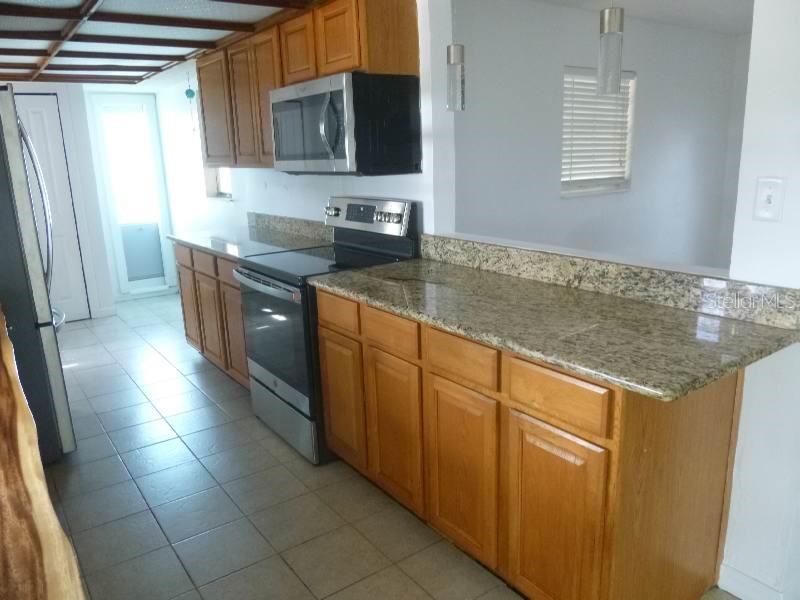 SUN RAY HOMES - Residential