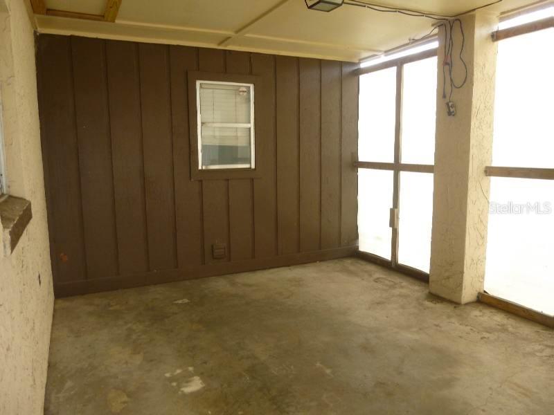 SUN RAY HOMES - Residential