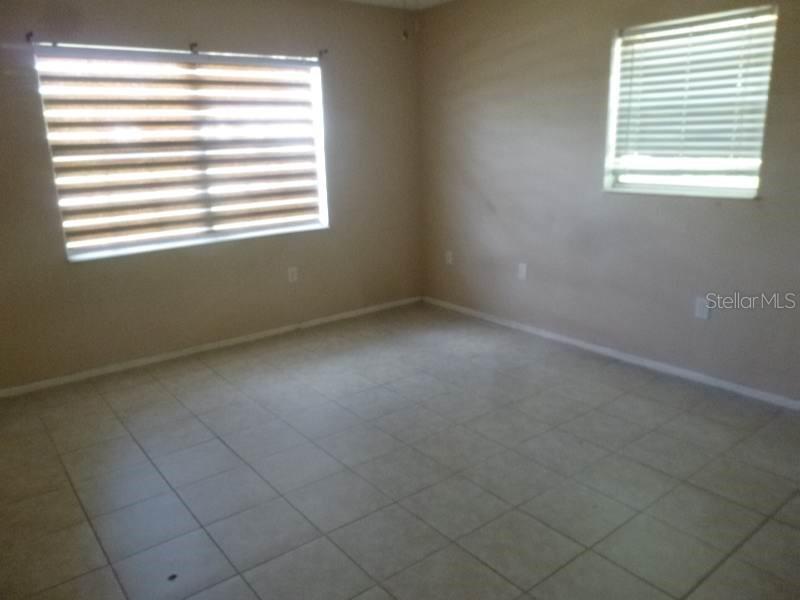 SUN RAY HOMES - Residential