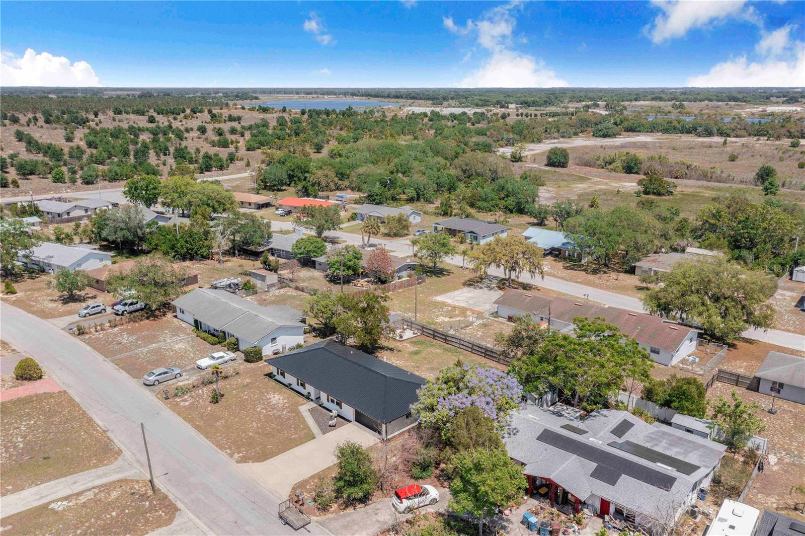 WOODLAND HILLS - Residential