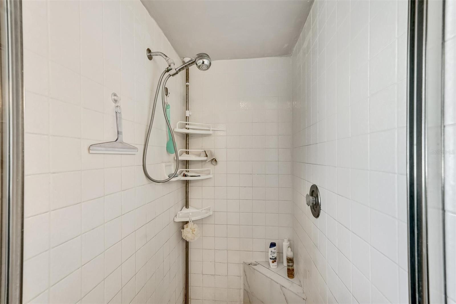 SOUTH VENICE - Residential