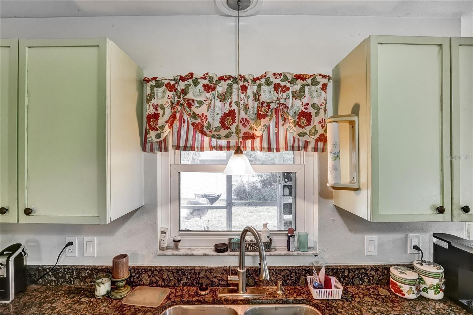 SOUTH VENICE - Residential